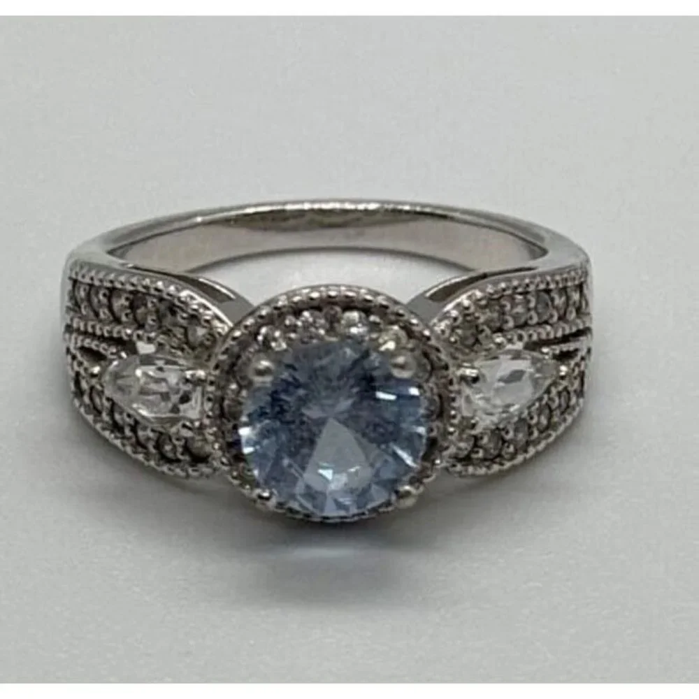 925 STERLING SILVER CZ RING SIZE 6.5